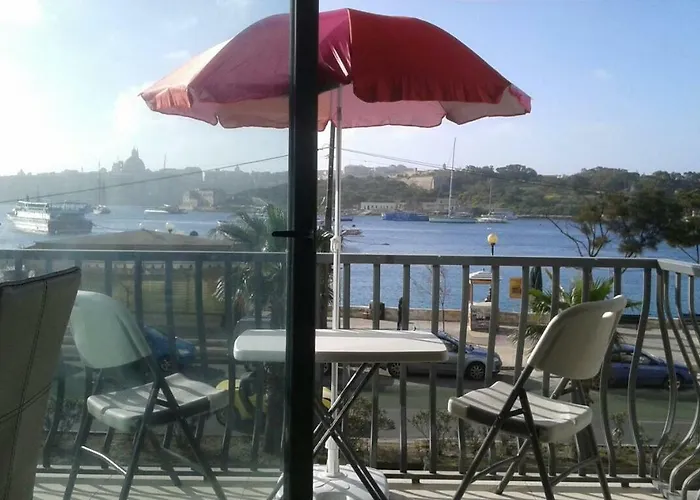 Apartament Sea Front Balcony Sliema
