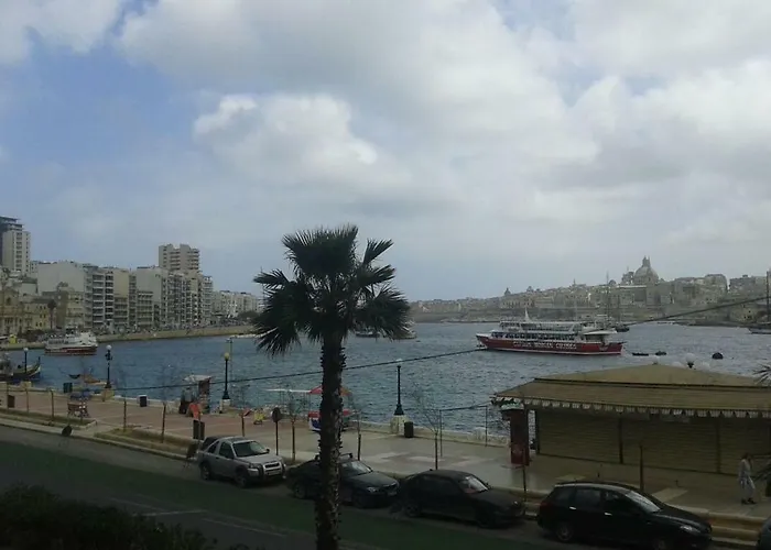 Sea Front Balcony Διαμέρισμα *